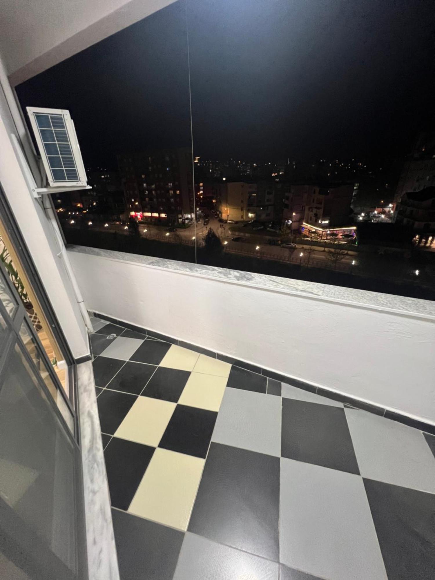 Art'S Apartment Tiranë Ngoại thất bức ảnh