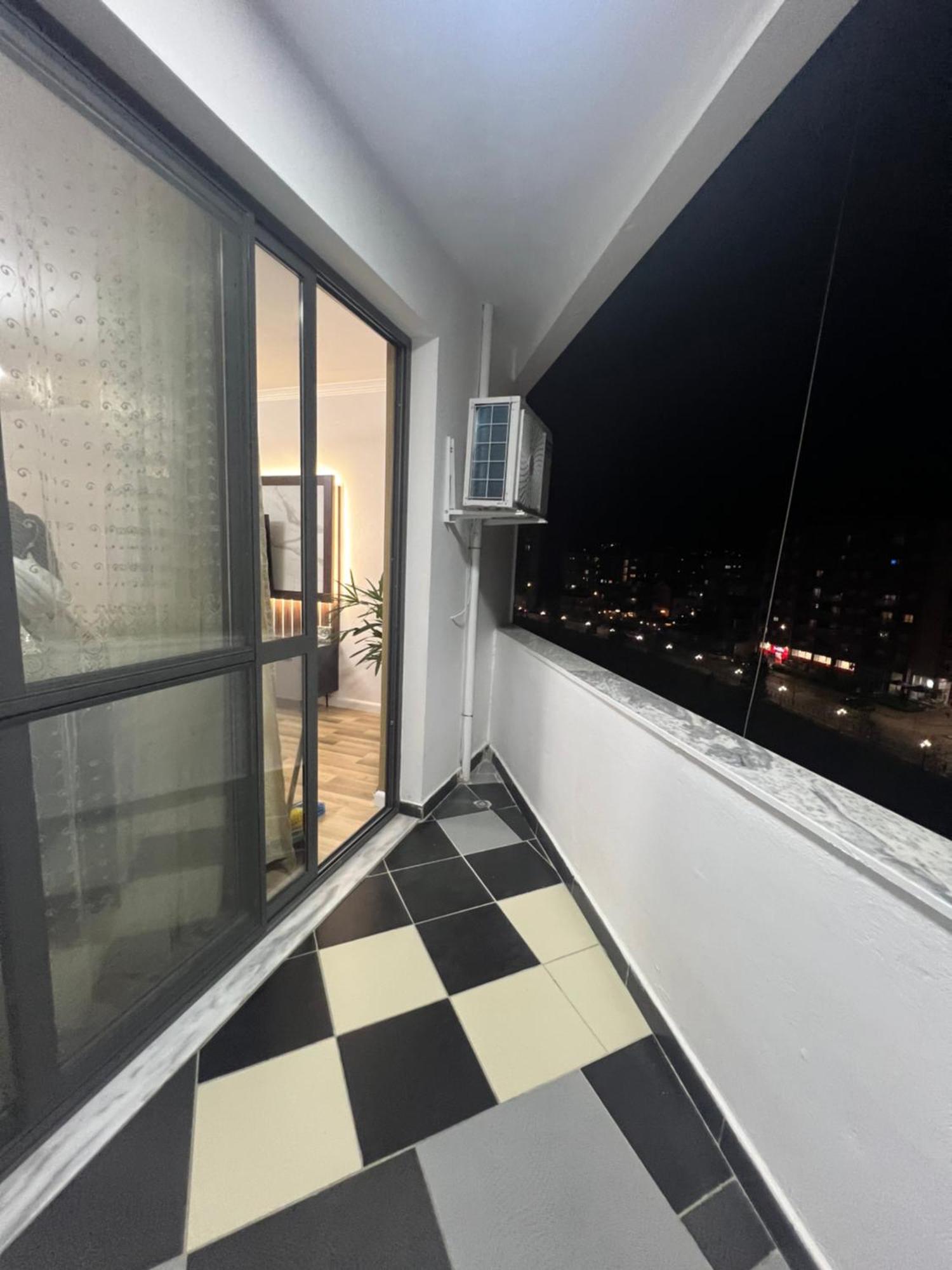 Art'S Apartment Tiranë Ngoại thất bức ảnh